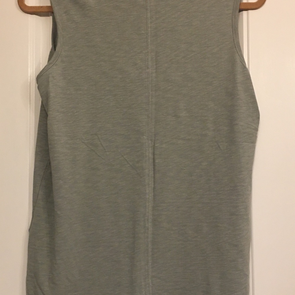 Rachel Zoe Sleeveless Light Green Top. Sz M - EUC! - Picture 4 of 5